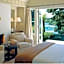 Huka Lodge, Beckons
