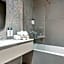 Suites FL By Sweett