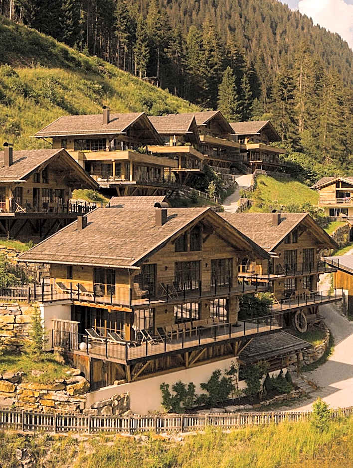 Mons Silva Private Luxury Chalets