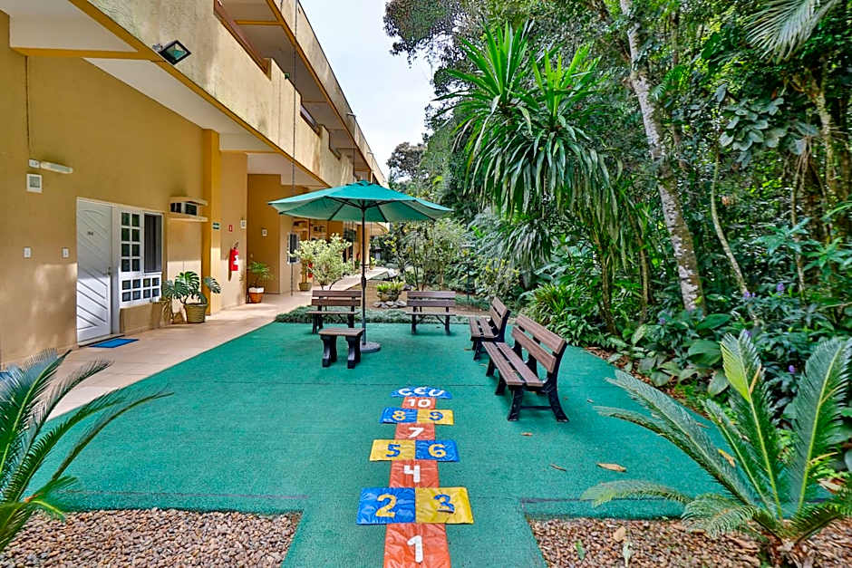 Flat estudio 110 Amarilis Riviera de São Lourenço, 03 piscina climatizada, serviço de hotelaria, limpesa e troca de toalhas diária, carregador veiculo elétrico e servico de praia finais de semana WiFi 500