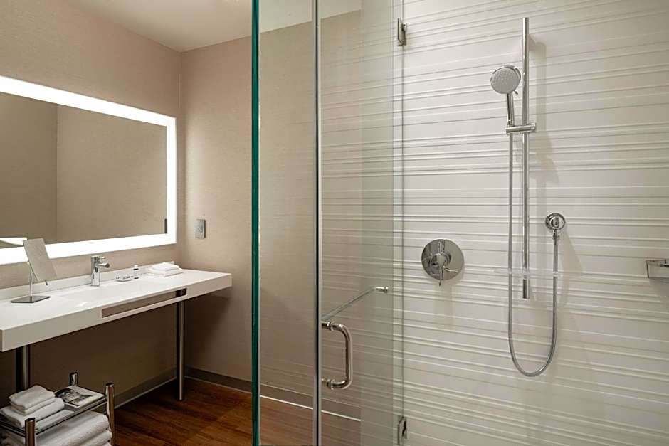 AC Hotel San Rafael Downtown