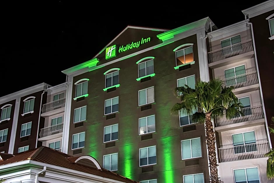 Holiday Inn Hotel & Suites Lake City