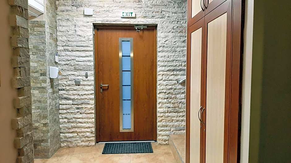 Family Hotel Favourite – Obzor, WY