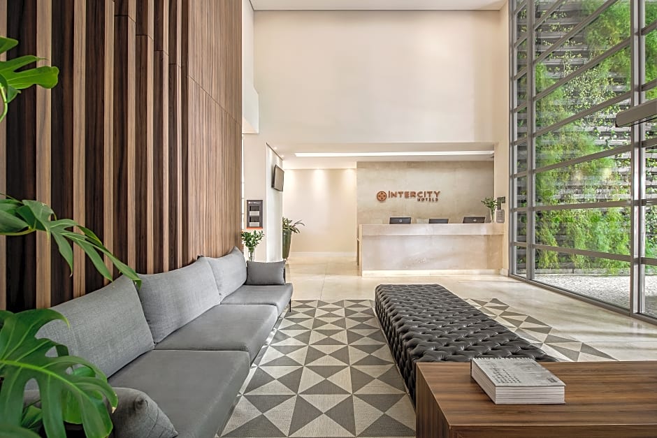 Intercity Curitiba Centro Civico