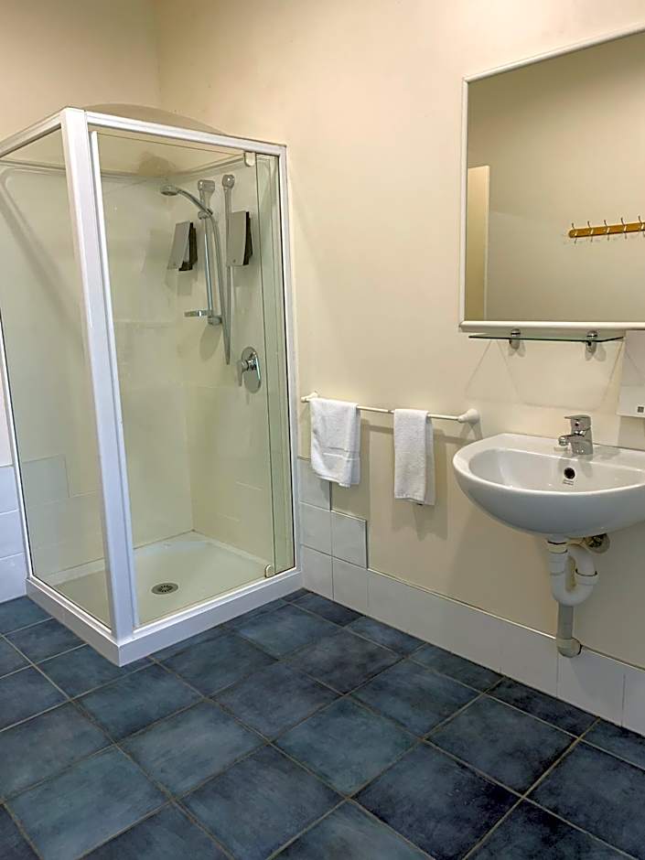 Haast River Motels & Holiday Park