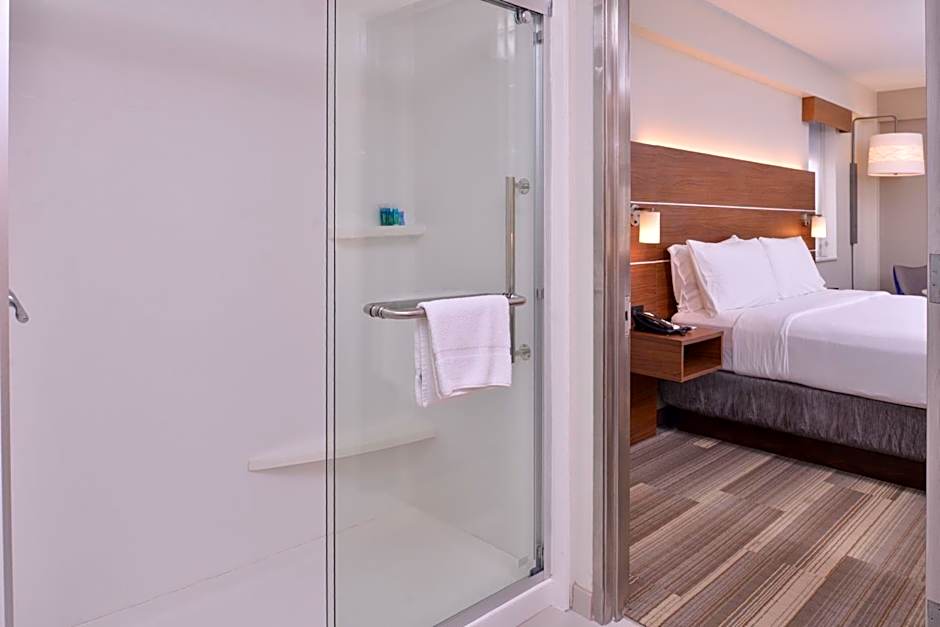 Holiday Inn Express New Orleans - St Charles By IHG