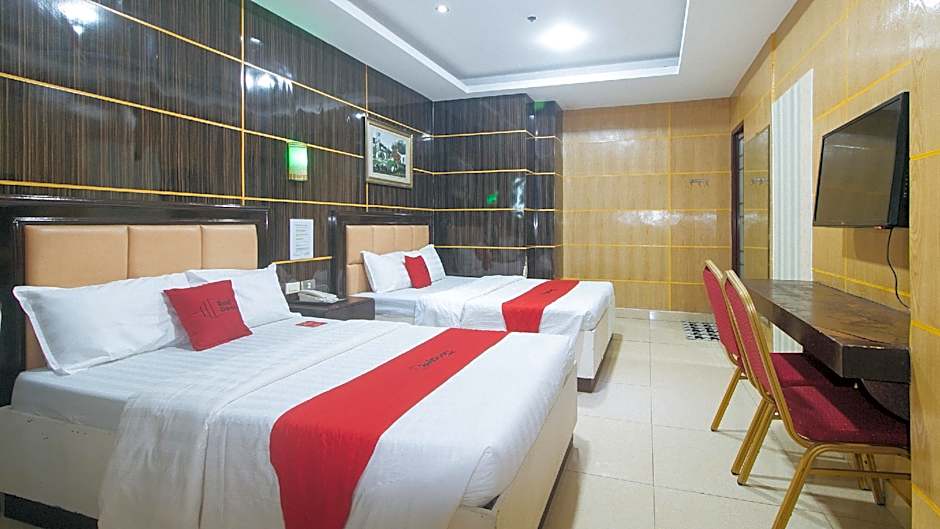 RedDoorz Plus at Winter Benitez