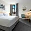 Oaks Wellington Hotel