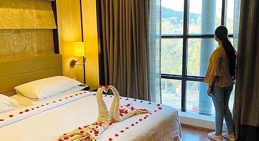 Four Points by Sheraton Srinagar