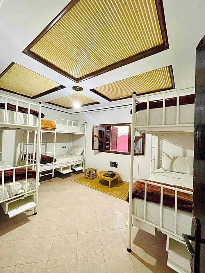 Tamraght White Hostel