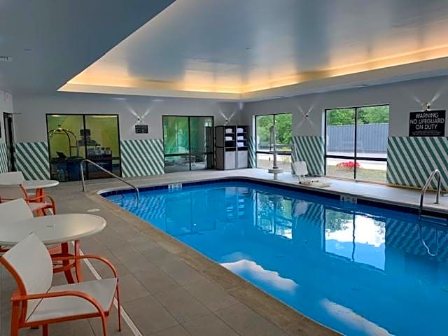 Holiday Inn Cheshire - Southington By IHG
