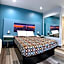 La Casa Motel, Burbank Airport