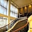 Grand Astoria Hotel