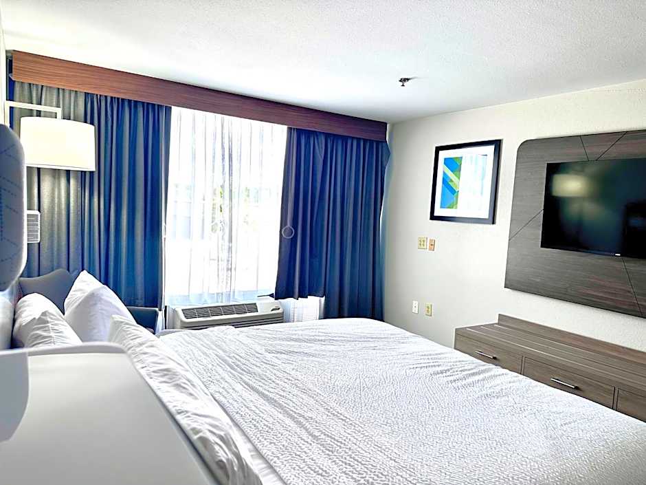 Holiday Inn Express Hotel & Suites Hinesville By IHG