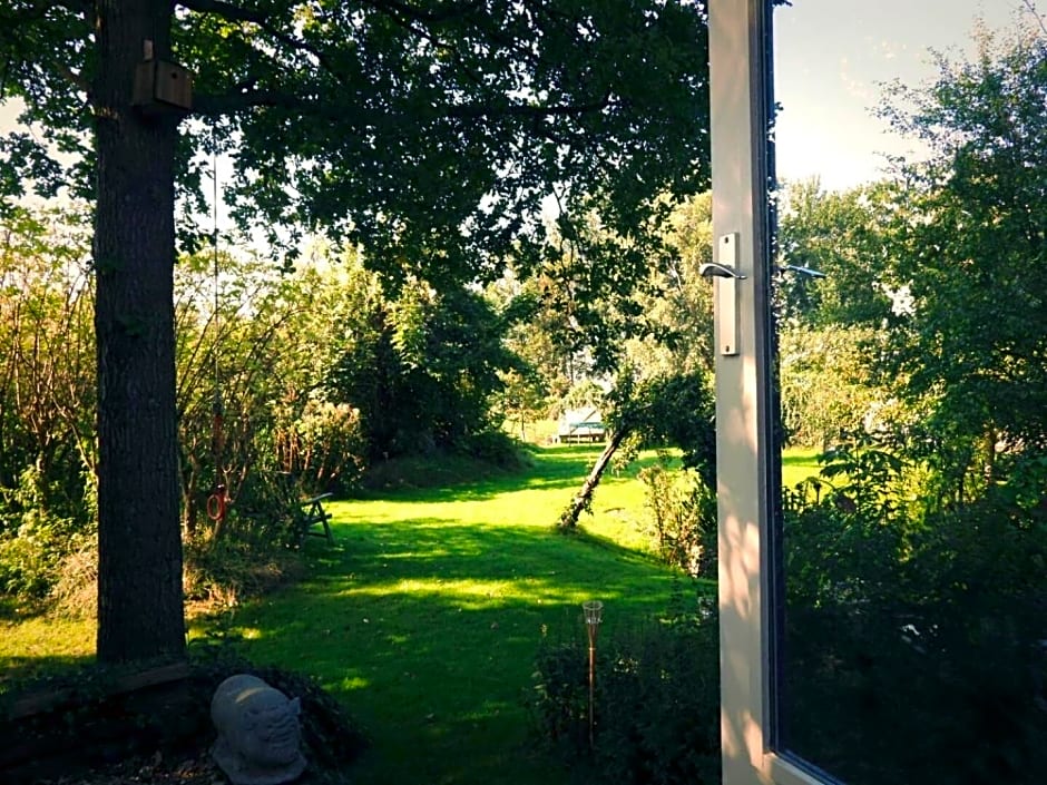 Vrijstaand Koetshuis Marron