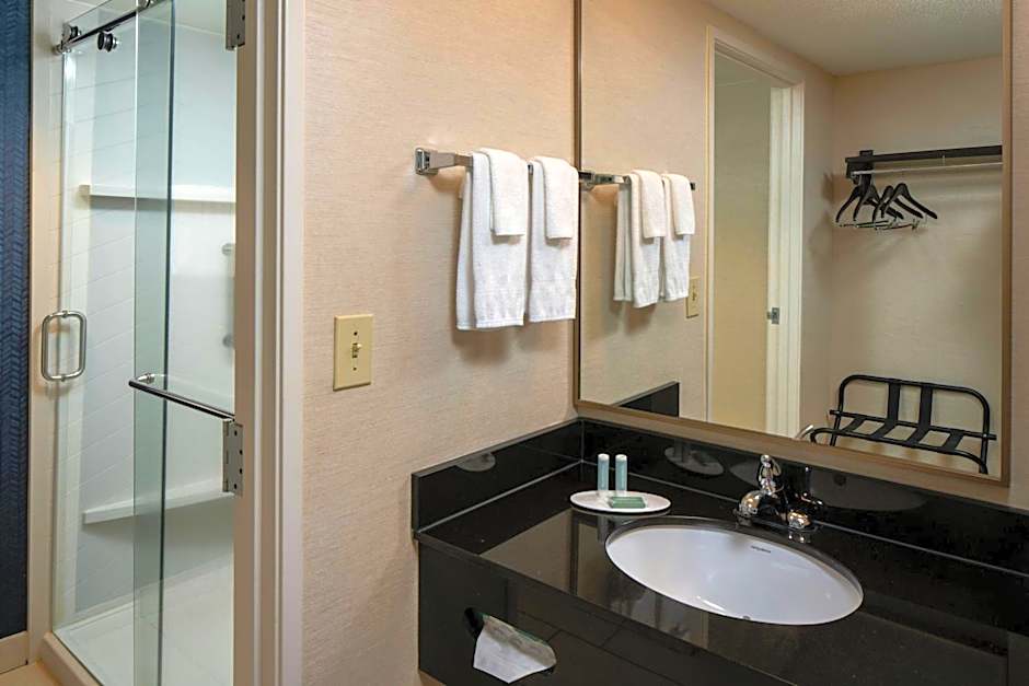 Fairfield Inn & Suites by Marriott Jackson Airport