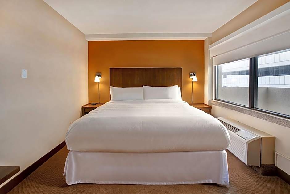 Four Points by Sheraton Peoria