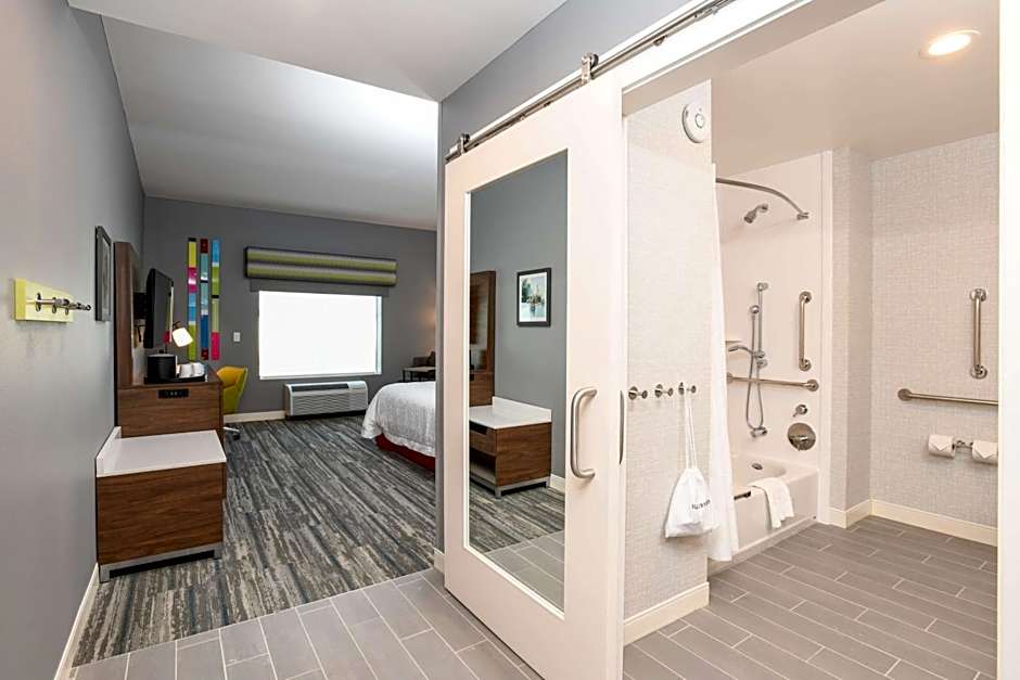 Hampton Inn By Hilton & Suites Cincinnati Liberty Township