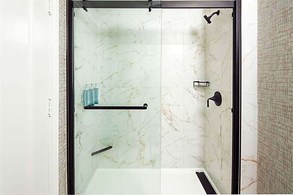 Hilton Milwaukee City Center