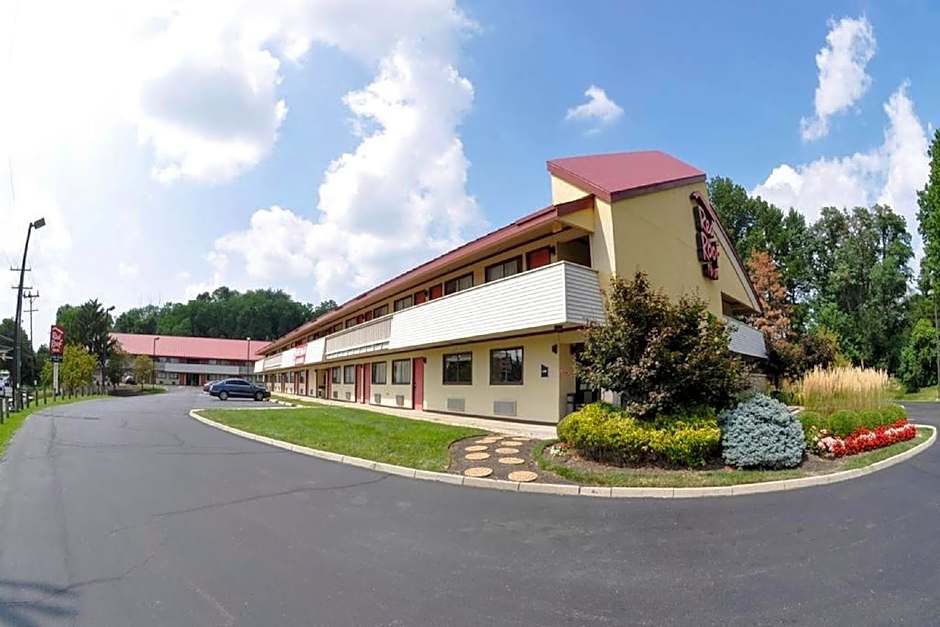 Red Roof Inn Cincinnati Northeast - Blue Ash