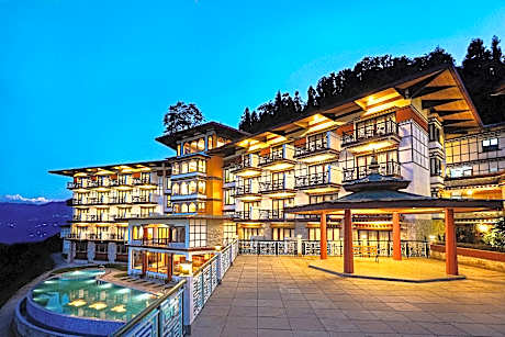 Denzong Regency- Luxury Mountain Retreat Spa & Casino