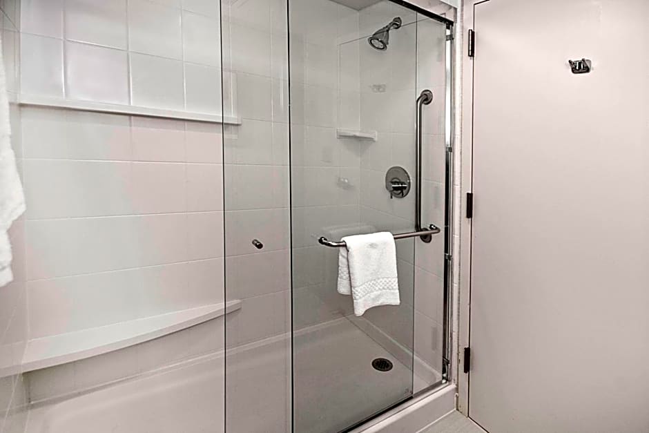 Fairfield Inn & Suites by Marriott Raleigh-Durham Airport/Research Triangle 