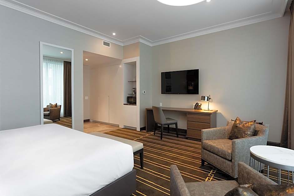 Sutton Place Hotel Toronto