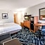 Hampton Inn By Hilton Louisville North/Clarksville