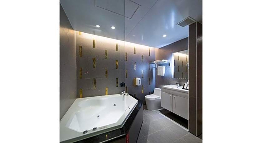 Discovery Motel - Yonghe