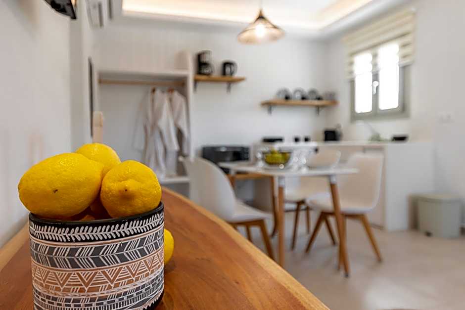 Lemonia Suites with outdoor BBQ area