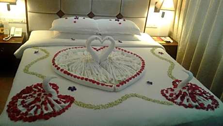 Valentine Suite