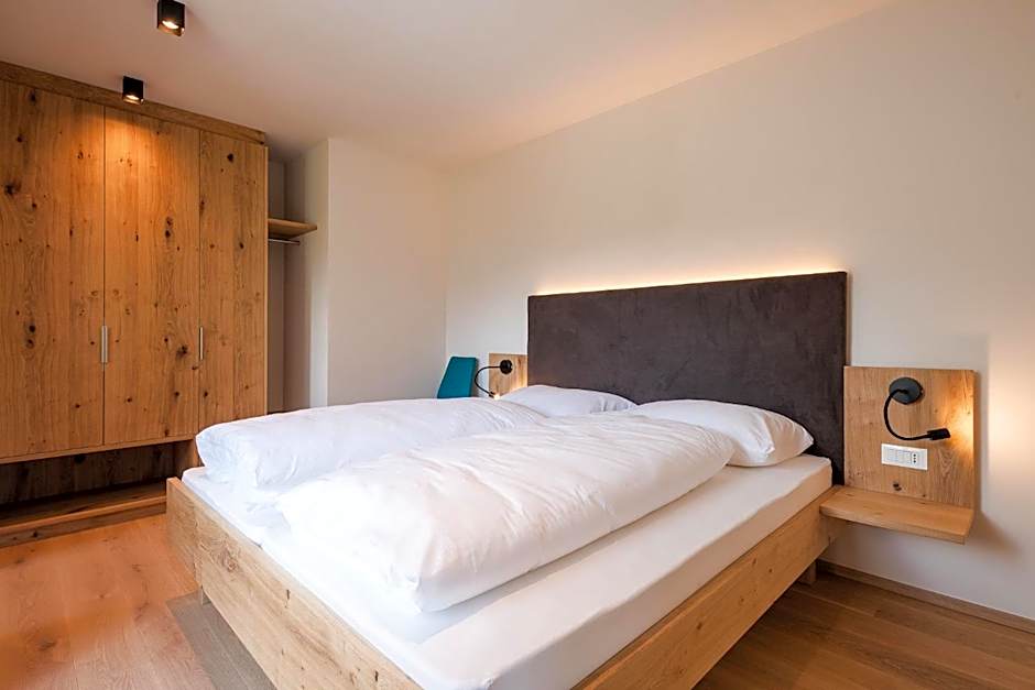 Aparthotel Abiná Lana Höhe