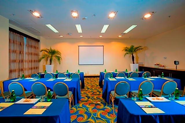 Hodelpa Garden Court