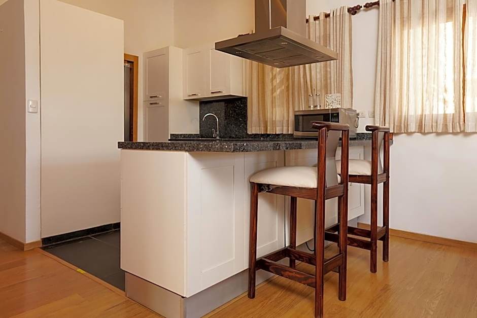 Sybaris Suites & Residences