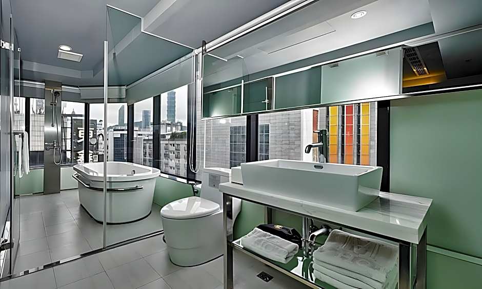 Ding Zheng International Business Hotel