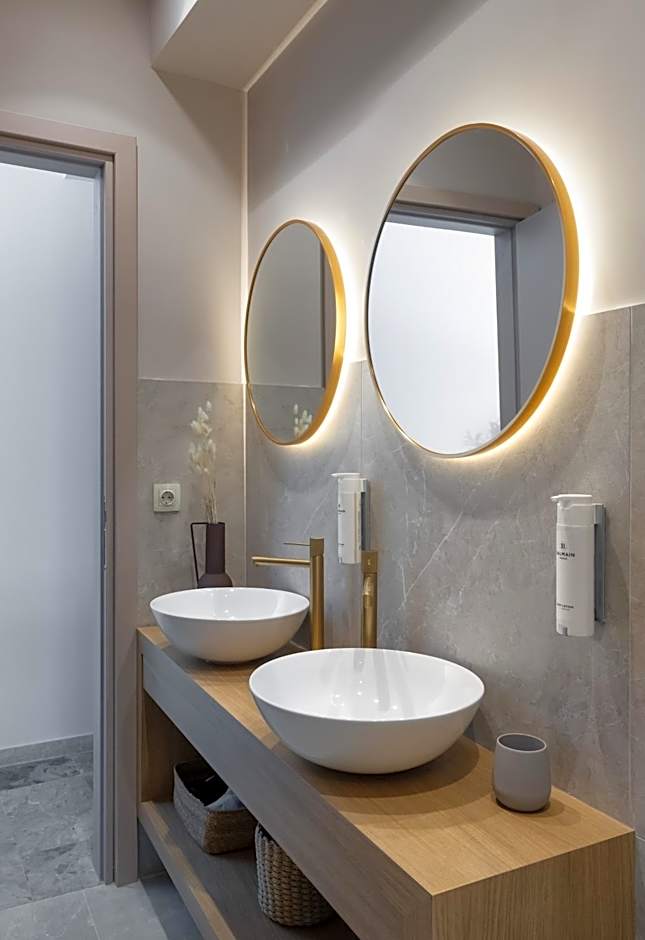 Num Suites & Lofts Athens