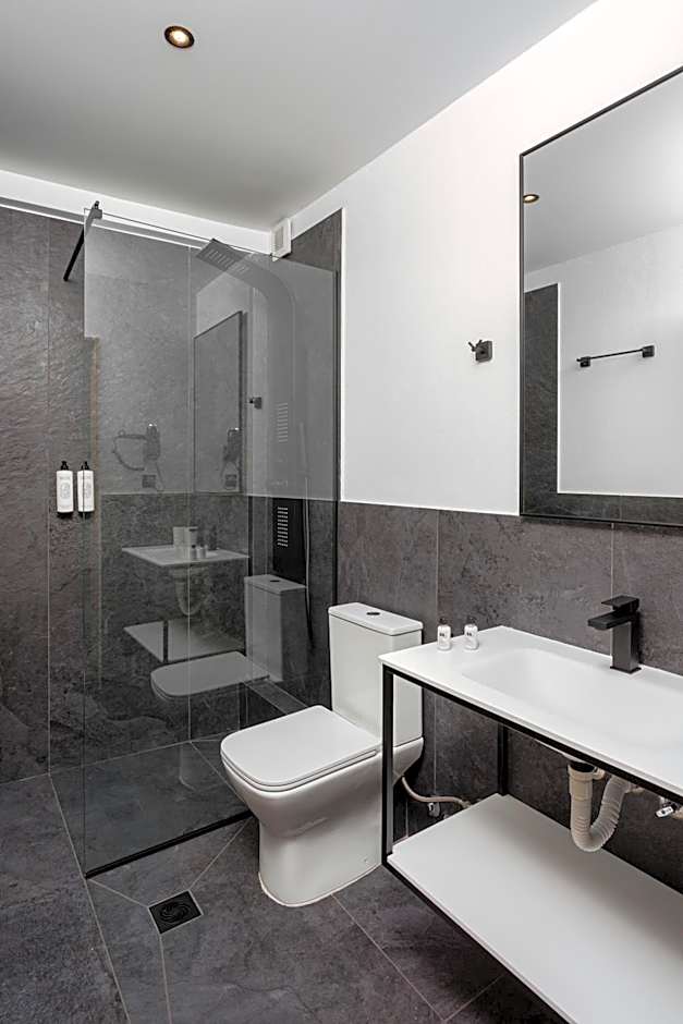 THE URBANIST •inner city residences•