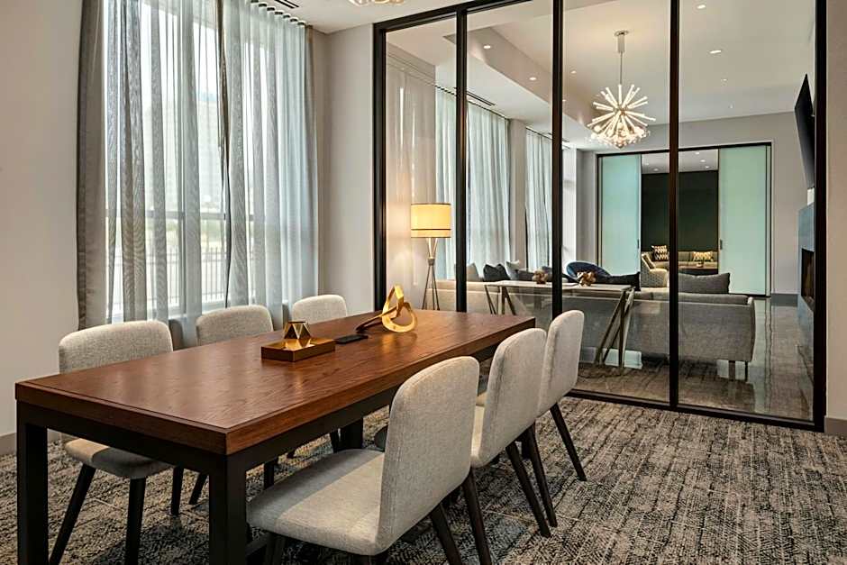 Courtyard by Marriott St Paul Downtown