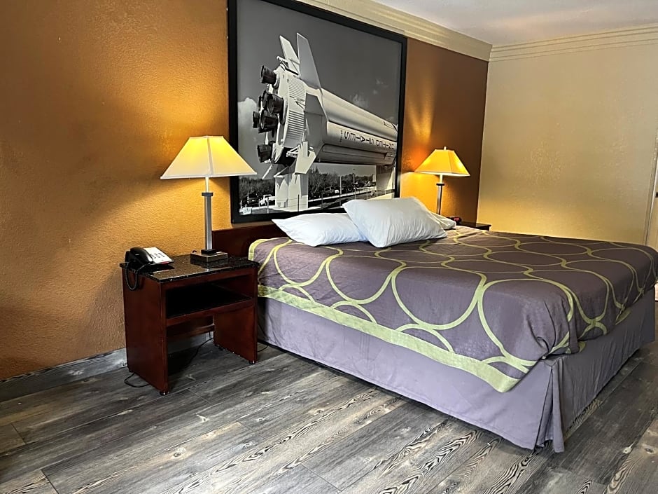 Super 8 by Wyndham Houston West Katy