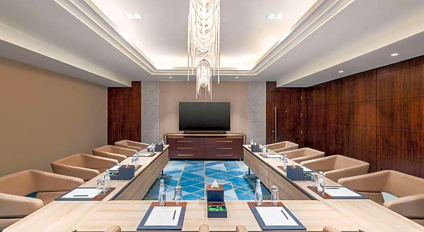 Wyndham Grand Doha West Bay Beach