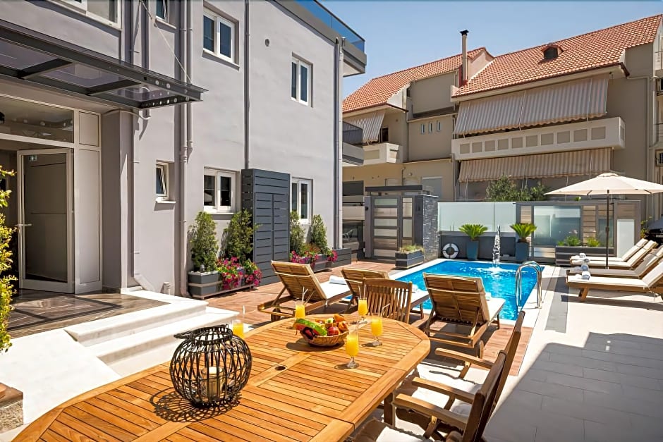 Sun Ray Luxury Aparthotel