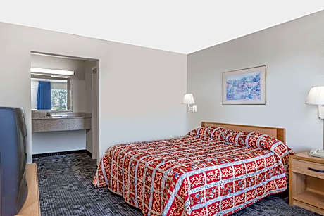 Queen Size Bed