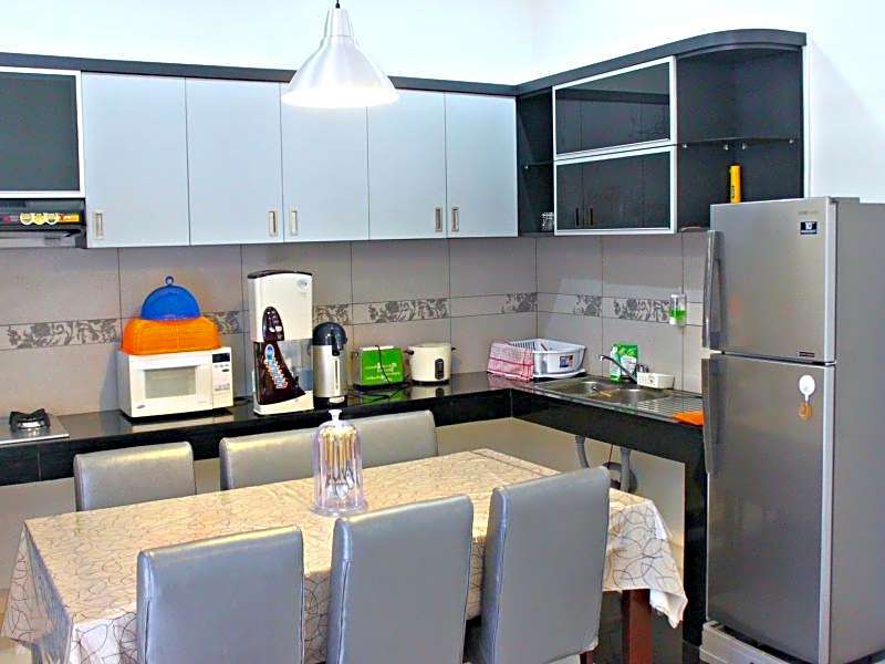 De Nuansa Dago II Syariah Villa by HouseInBandung