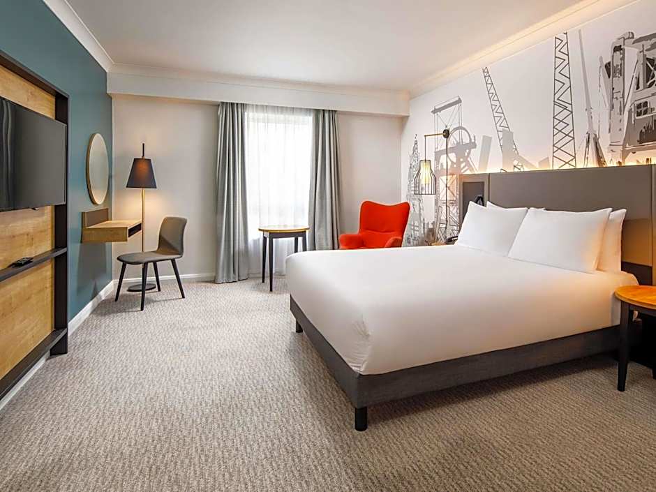 Mercure Cardiff North Hotel