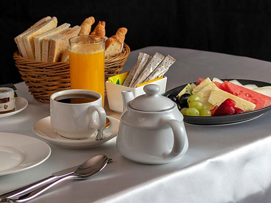 The Proud Hotel Al Khobar