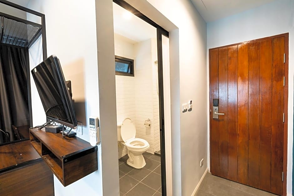 WiRE BANGKOK PRAKHANONG