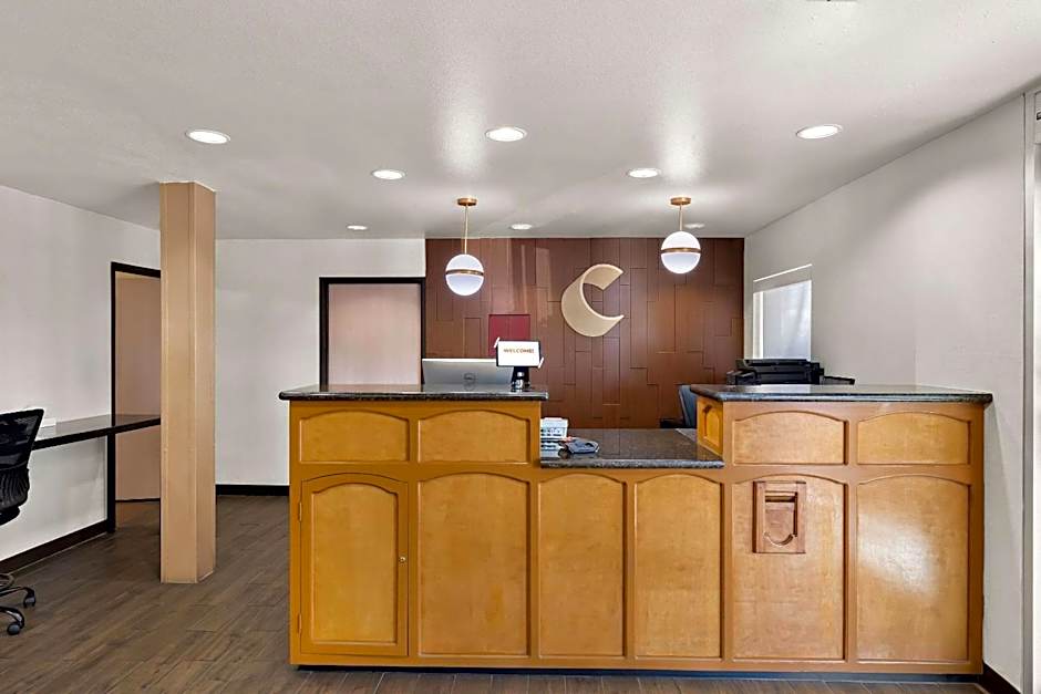 Comfort Inn & Suites near Kino Sports Complex