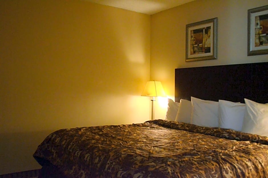 Rodeway Inn & Suites East Windsor