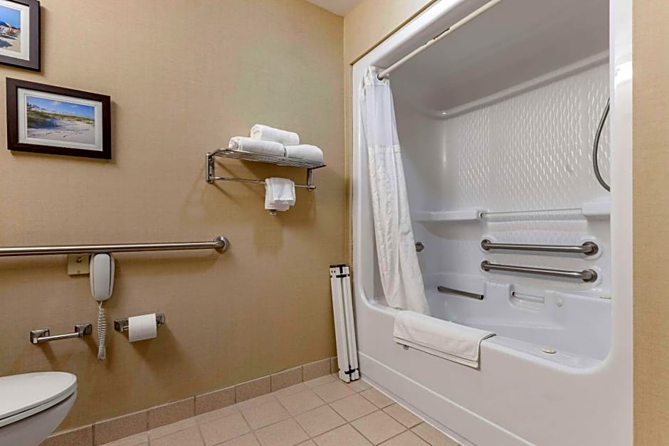 Comfort Suites Myrtle Beach Central