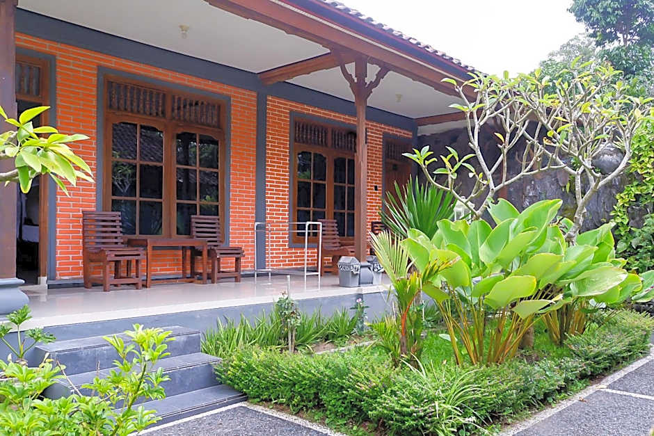 Segara Hotel & Restaurant